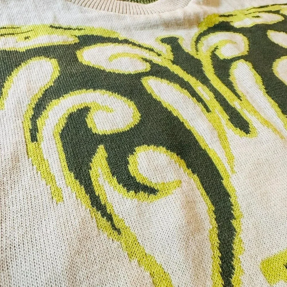 Rare Butterfly Sweater 💚🖤🤍 - Picture 7 of 8